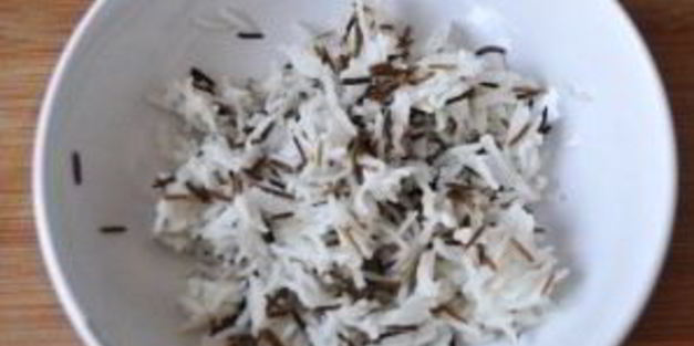 салат из консервированного тунца с рисом