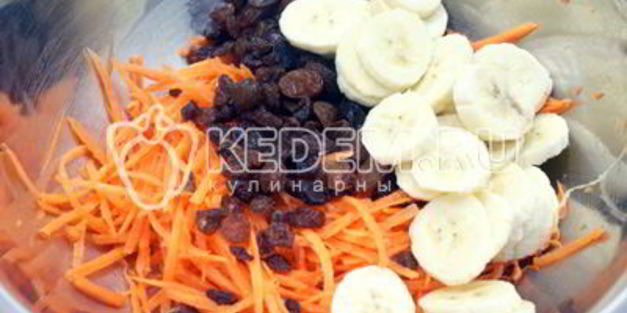 салат из моркови с бананом