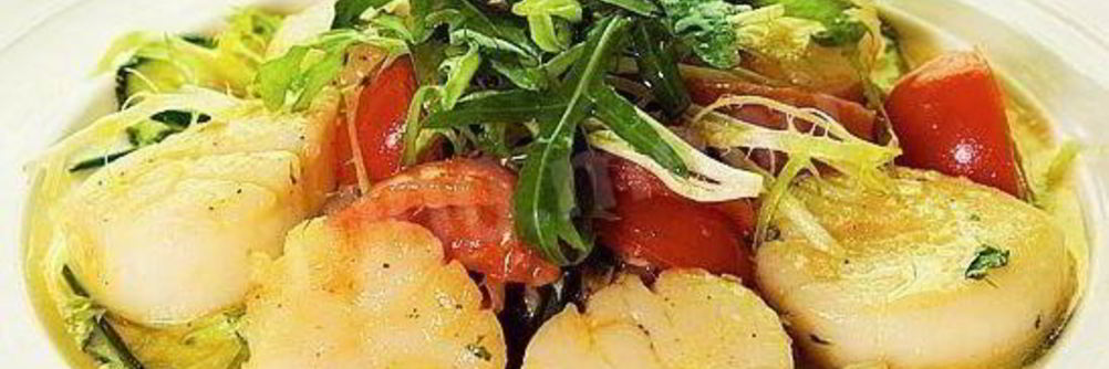 Салат из морских гребешков