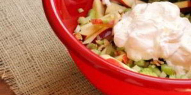 салат из свежих яблок