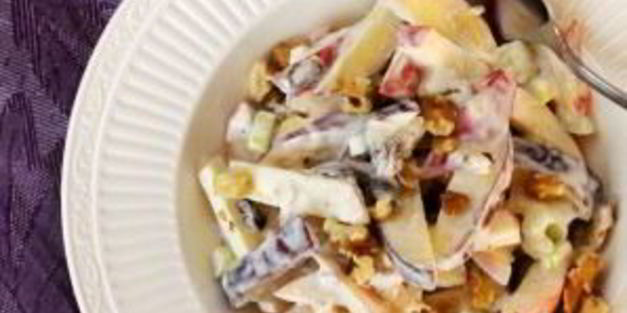 салат из свежих яблок