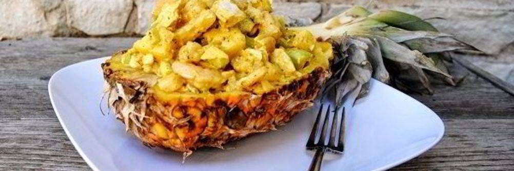 Салат Нежность с креветками и ананасом