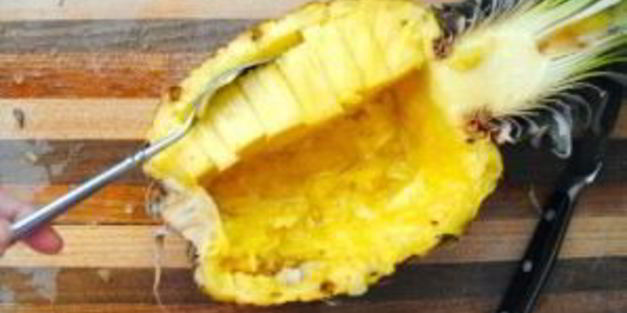 салат нежность с креветками и ананасом