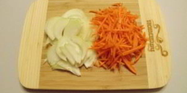 салат новогодний с кальмарами