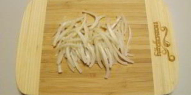 салат новогодний с кальмарами