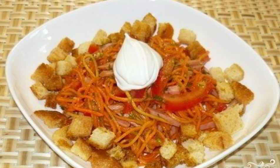 Рецепт салат с корейской морковью и сухариками