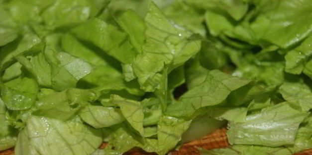 салат с курицей и сыром фета