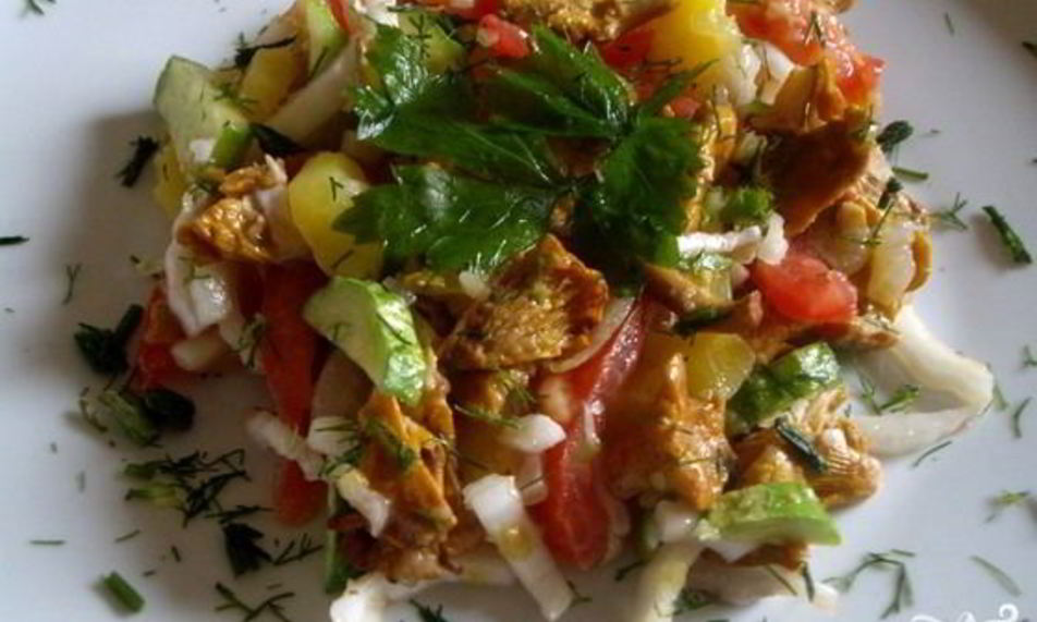 Рецепт салат с лисичками и картофелем