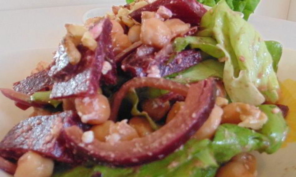 Рецепт салат с нутом и свеклой