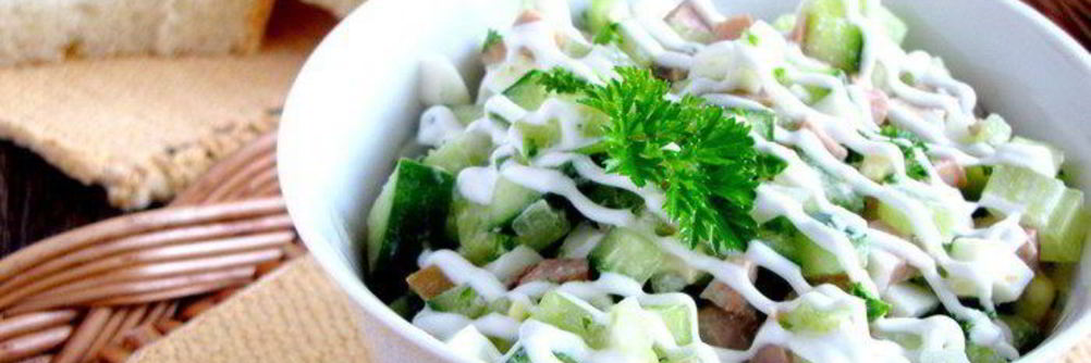 Салат с печенью трески