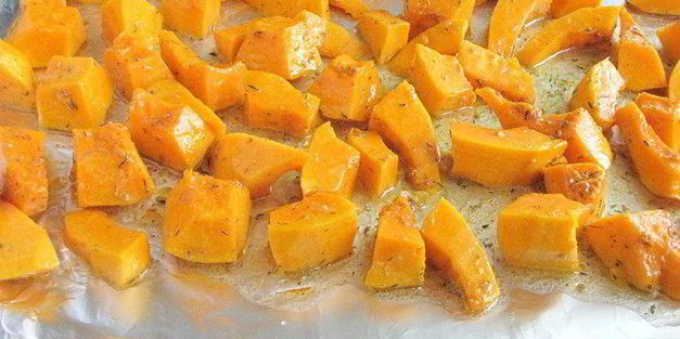 салат с пряной тыквой