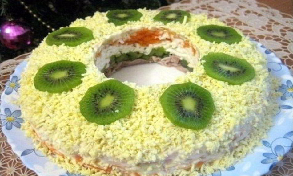 Рецепт слоеный салат с курицей малахитовый браслет