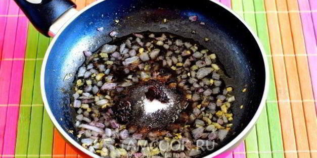 арахисовый соус к мясу