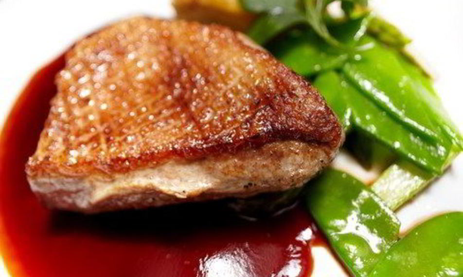 Рецепт ароматный соус для утки с финиками и черносливом