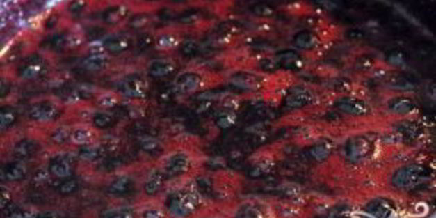 чернично-лаймовый соус