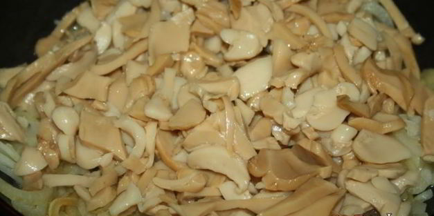 грибной соус к картошечке