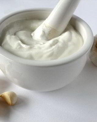 Молочно-чесночный соус