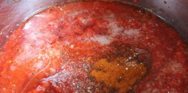 острый томатный соус со сладким перцем на зиму