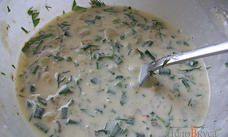 Рецепт сливочный соус из сметаны, лука, чеснока и зелени