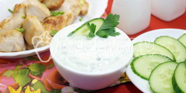 сметанный соус весенний