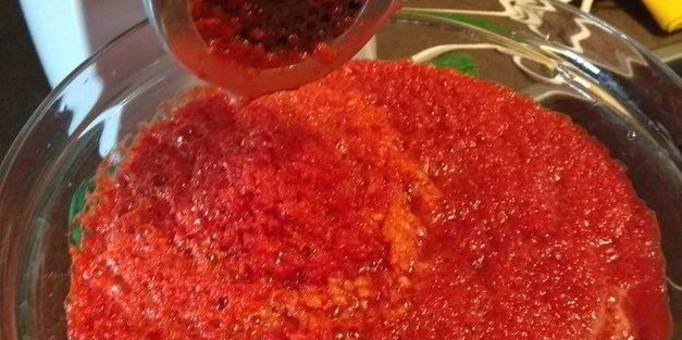 соус из паприки с грецкими орехами