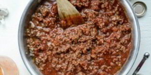 томатный соус с фаршем