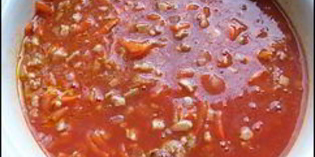 томатный соус с мясом