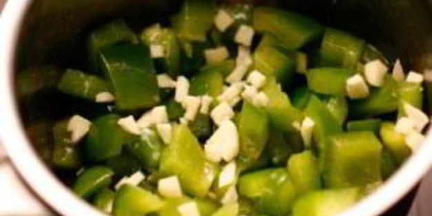 зеленый сливочный соус