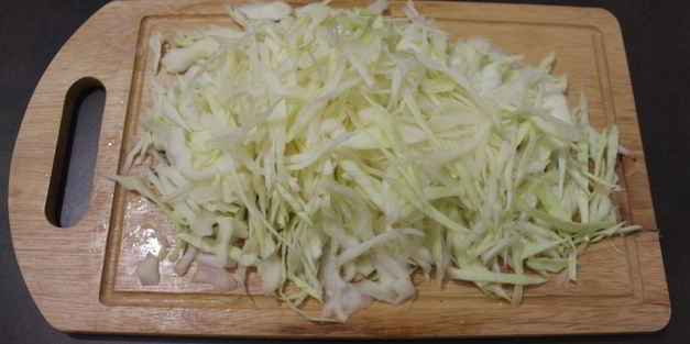 борщ на курином бульоне и сале