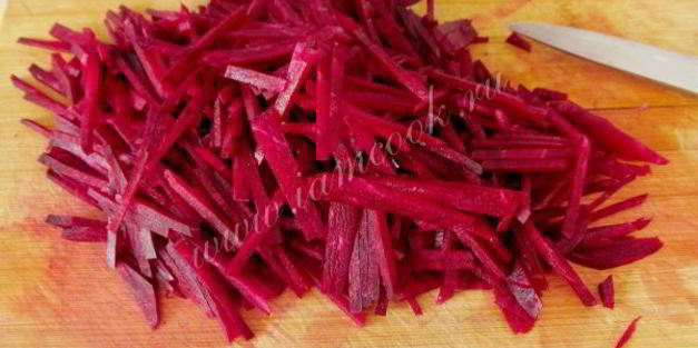 борщ с фрикадельками