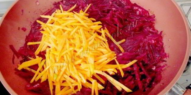 борщ с фрикадельками