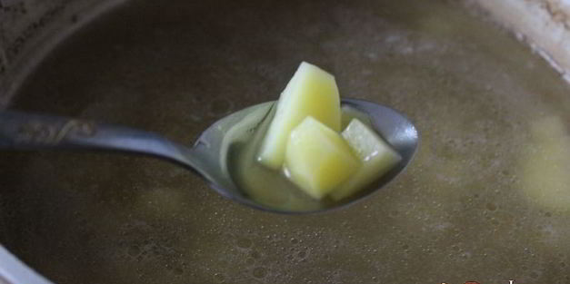 борщ с телячьим языком