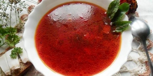 борщ со свекольной ботвой в мультиварке