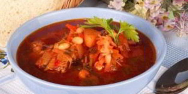 борщ со свининой и фасолью