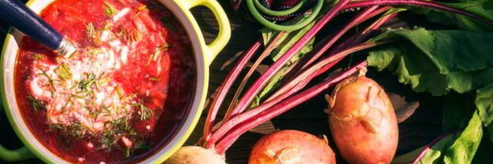 Холодный борщ с колбасой