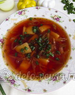 Красный борщ с фасолью