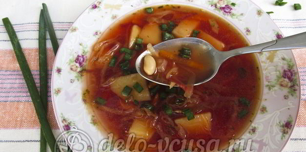 красный борщ с фасолью