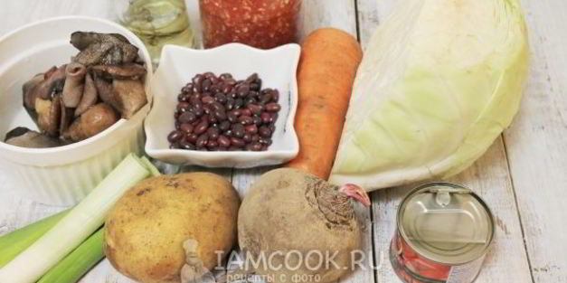 постный борщ с грибами и фасолью
