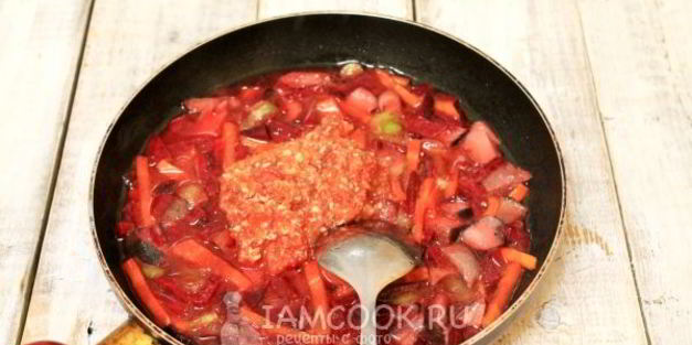 постный борщ с грибами и фасолью