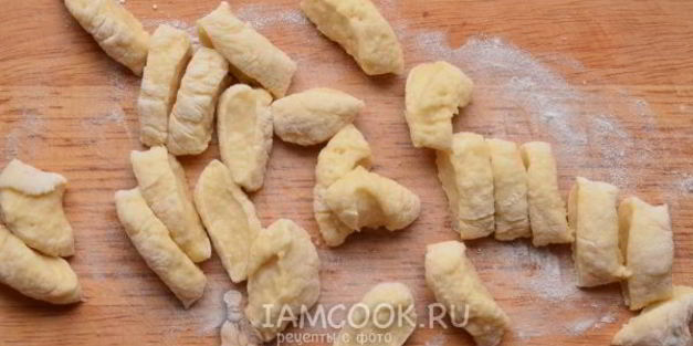 украинский борщ с галушками