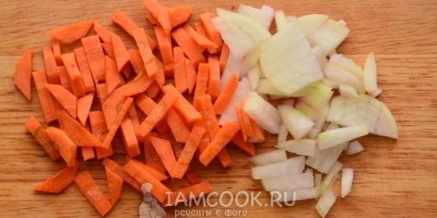 украинский борщ с галушками