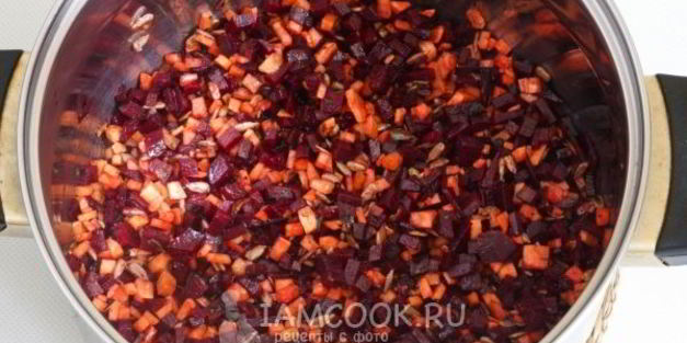 вегетарианский борщ с семечками
