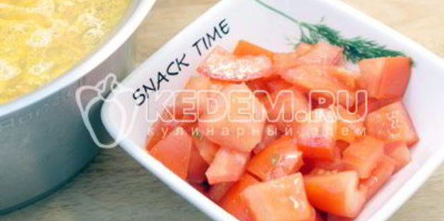 зеленый борщ с щавелем и черемшой