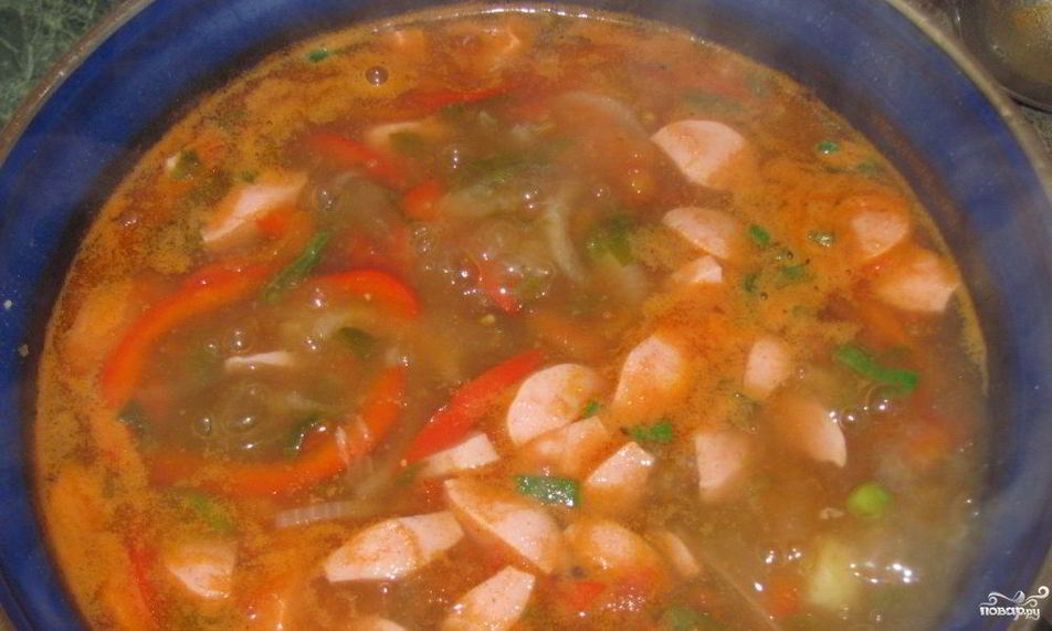 Рецепт зеленый борщ со щавелем и крапивой