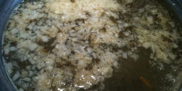 зеленый борщ