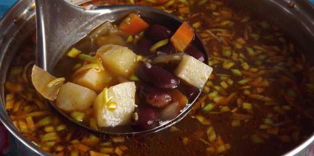 фасолевый суп чили