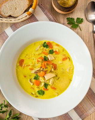 Карри-суп из курицы с рисом