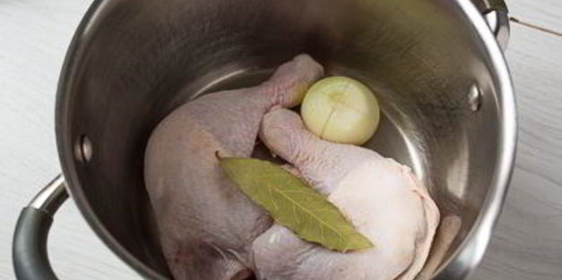 карри-суп из курицы с рисом