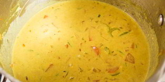 карри-суп из курицы с рисом