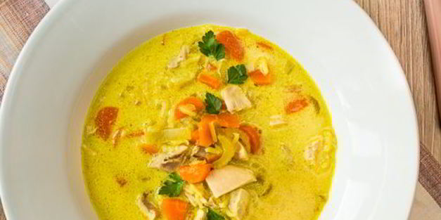 карри-суп из курицы с рисом